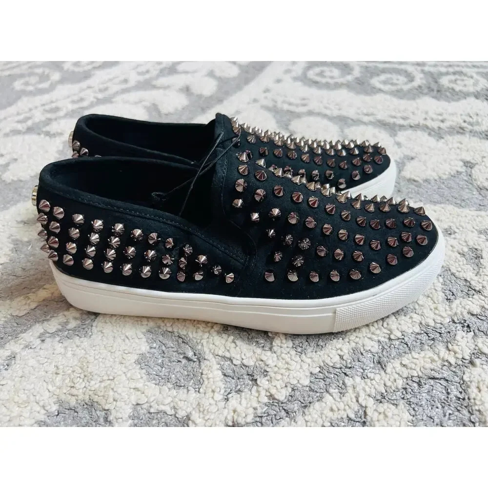 NWT❤️Steve Madden Women's Meego Shoe Sneakers sz5.5